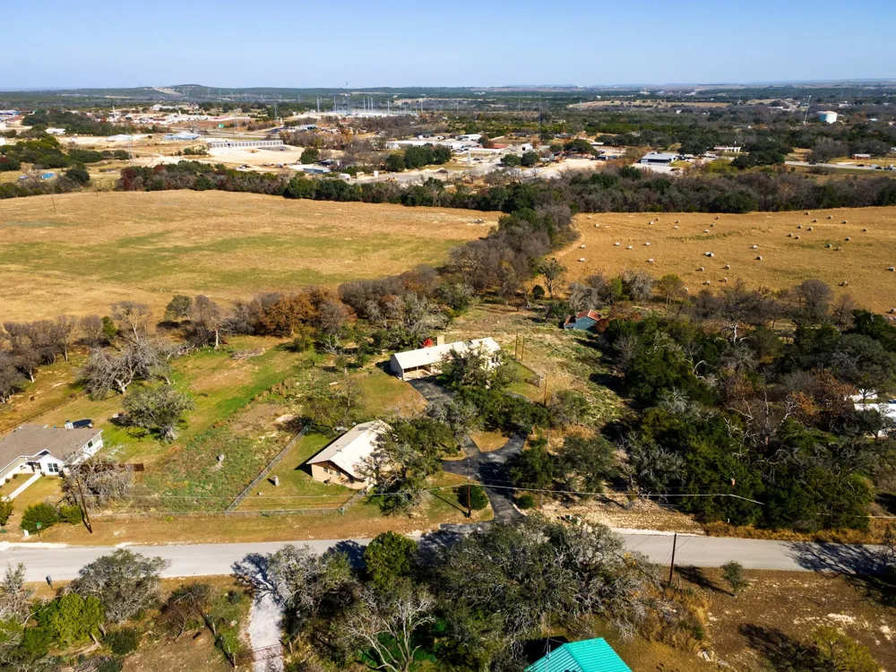 1003 Ridge St Lampasas, TX 76550