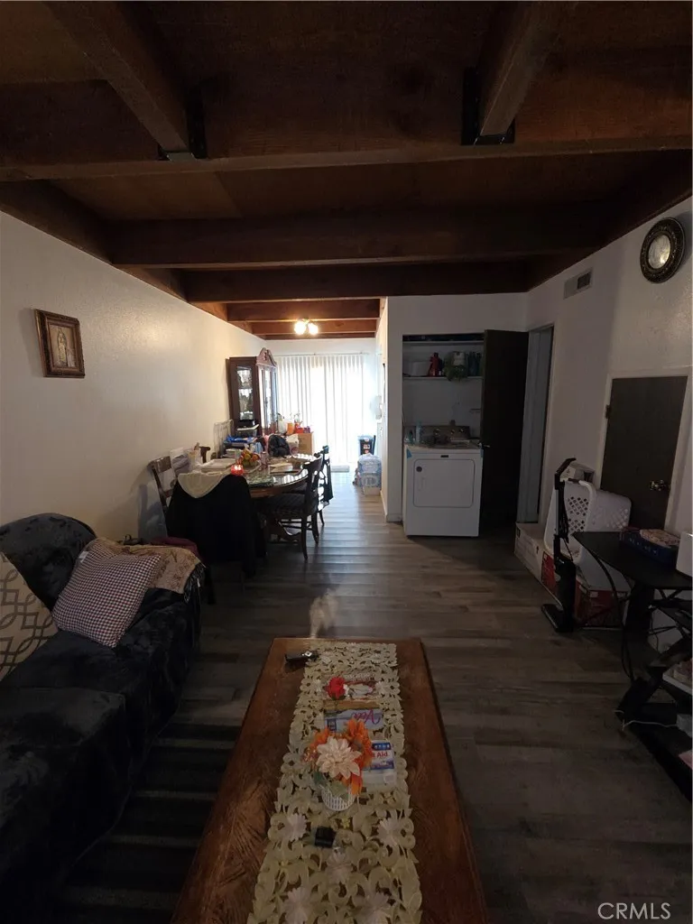 573 North Street Corning, CA 96021