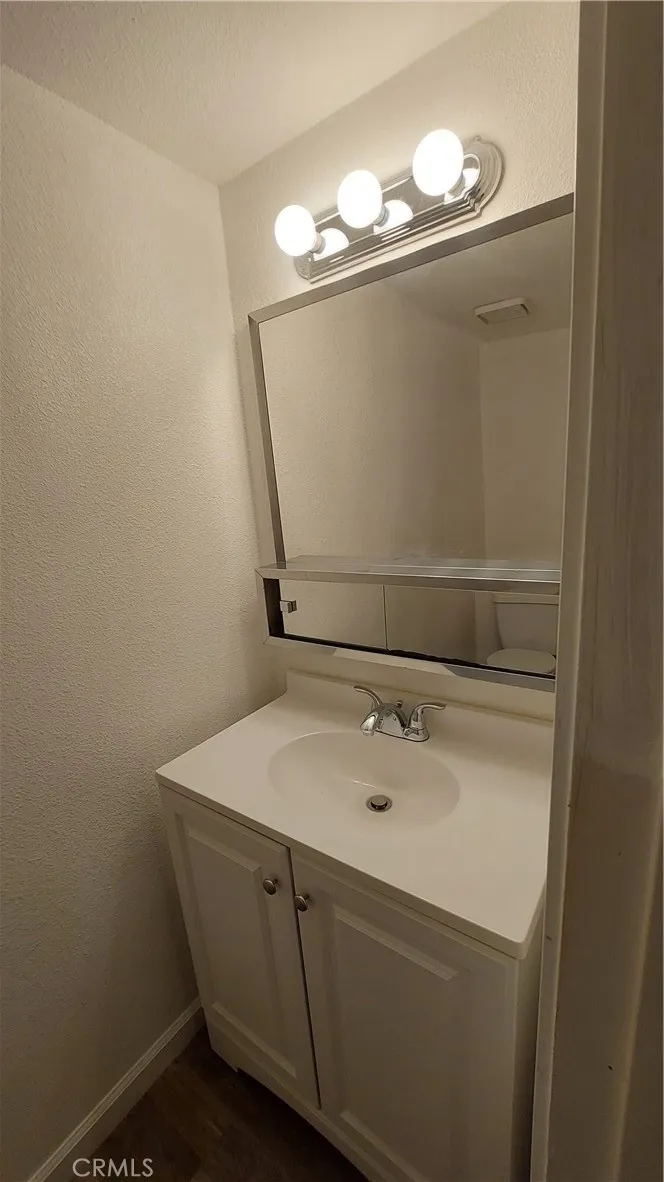 573 North Street Corning, CA 96021