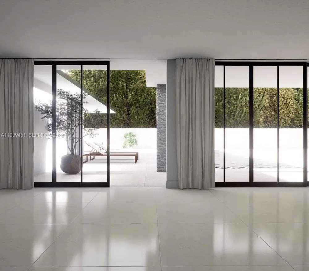 409 De Leon Dr Miami Springs, FL 33166