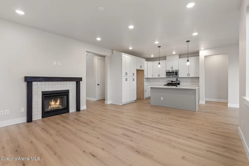 610 MOSCOW STREET Sandpoint, ID 83864