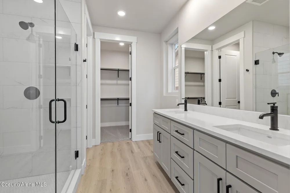 610 MOSCOW STREET Sandpoint, ID 83864