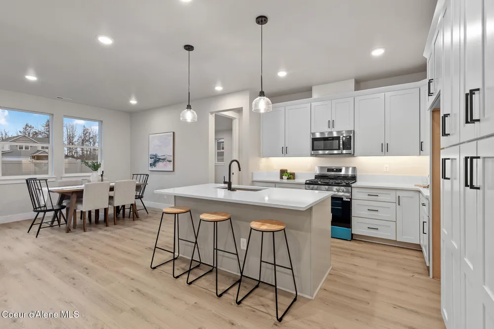627 MOSCOW STREET Sandpoint, ID 83864