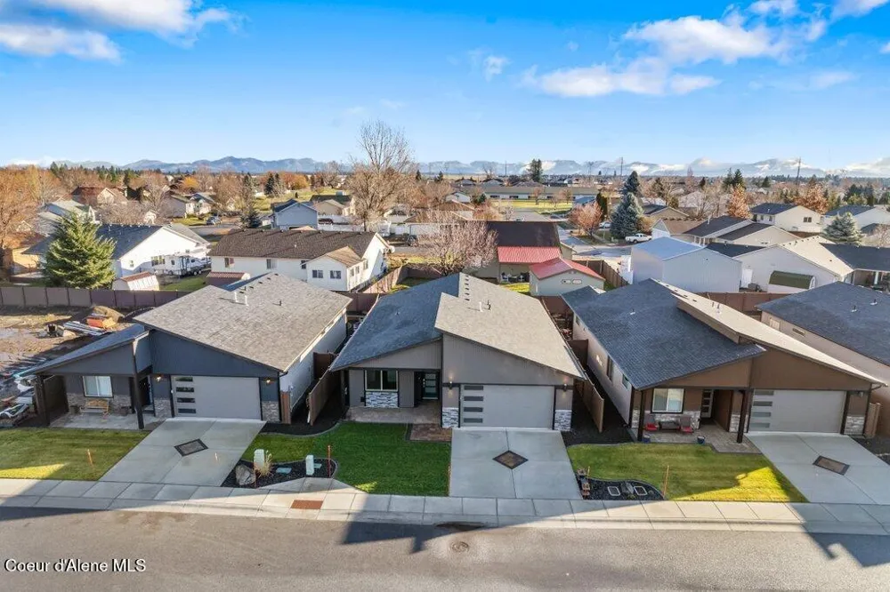 13916 Rainier Loop Rathdrum, ID 83858