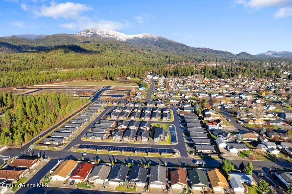 13916 Rainier Loop Rathdrum, ID 83858