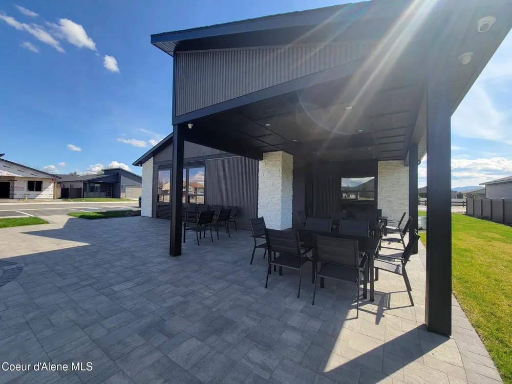 13916 Rainier Loop Rathdrum, ID 83858