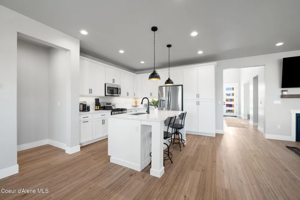 630 MOSCOW STREET Sandpoint, ID 83864