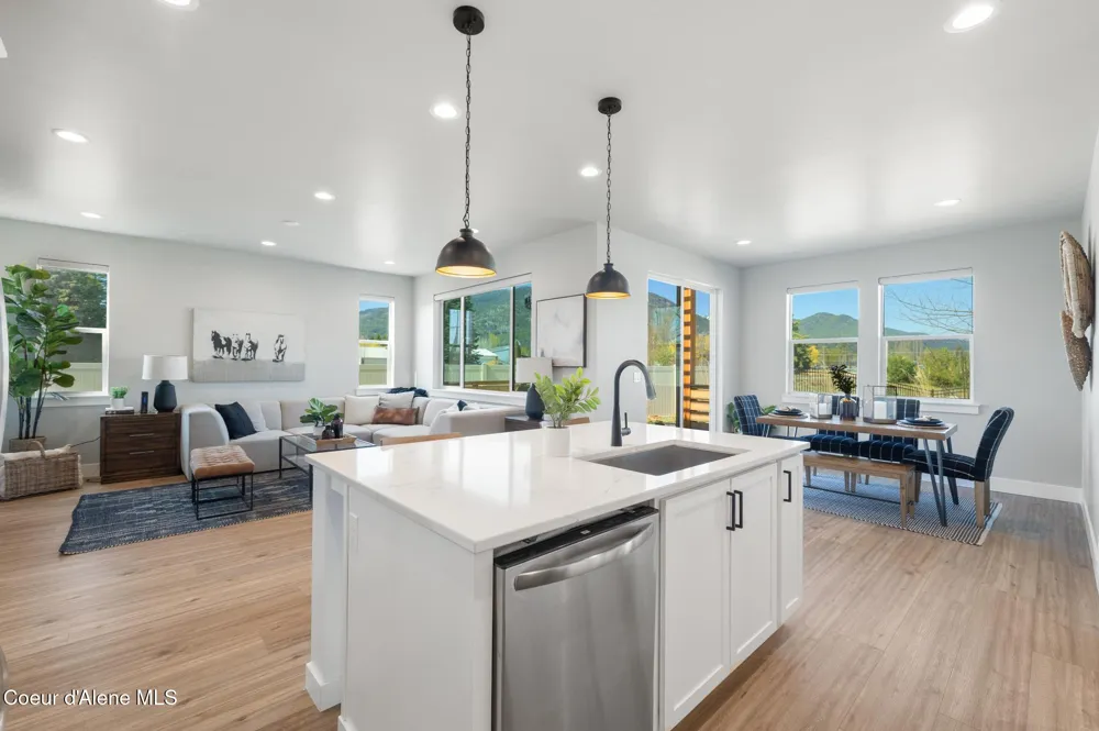 630 MOSCOW STREET Sandpoint, ID 83864