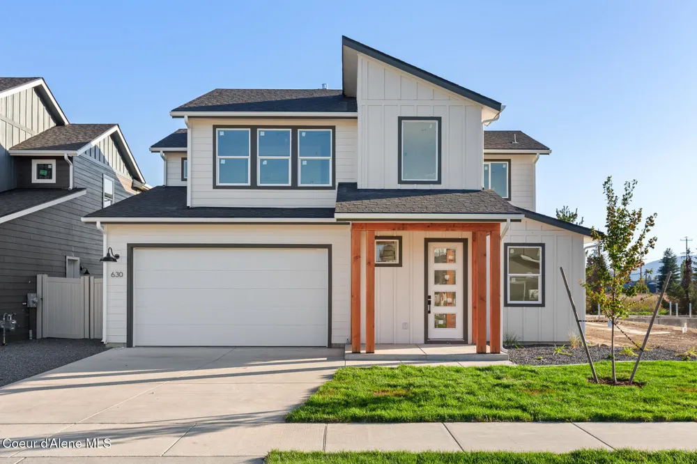 630 MOSCOW STREET Sandpoint, ID 83864