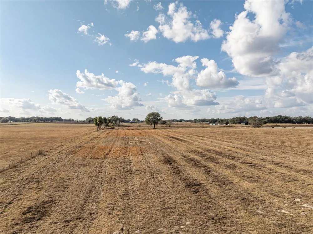 COUNTY ROAD 101 Oxford, FL 34484