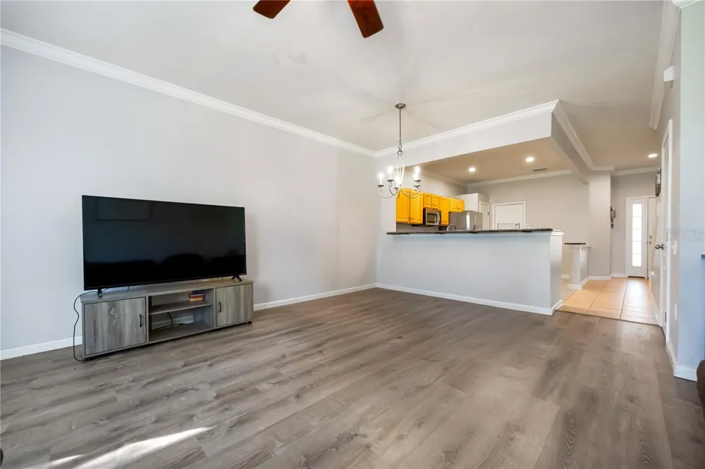 7180 83RD DRIVE E #6-5 Bradenton, FL 34201