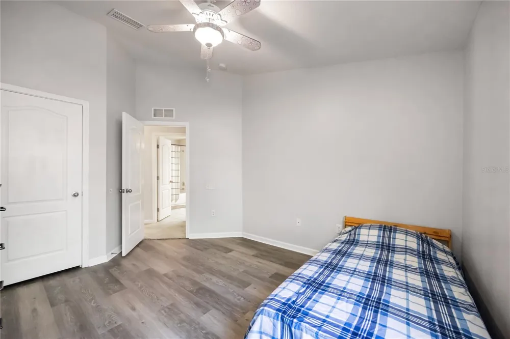7180 83RD DRIVE E #6-5 Bradenton, FL 34201