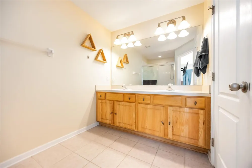 7180 83RD DRIVE E #6-5 Bradenton, FL 34201