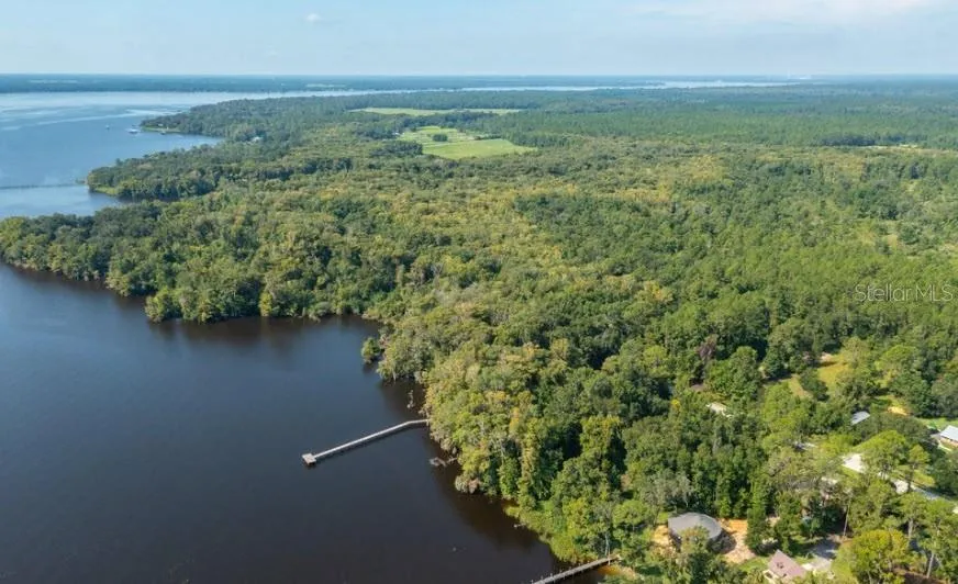 254 ST JOHNS DRIVE Palatka, FL 32177