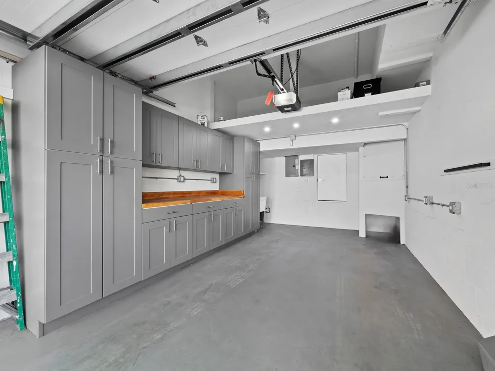 200 COCOANUT AVENUE #7 Sarasota, FL 34236