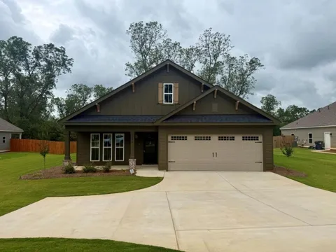 116 Chinaberry Street