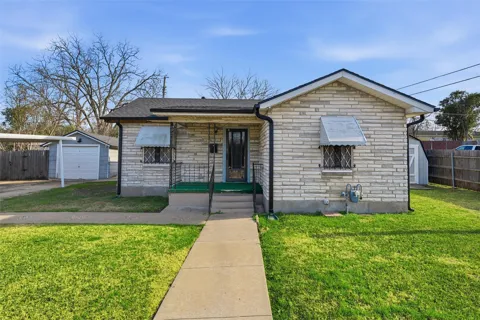 3820 Hiland Drive