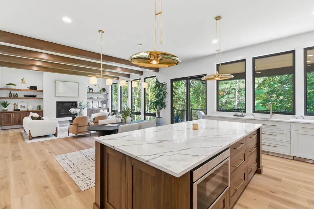 3750 Charlevoix Drive SE Grand Rapids, MI 49546