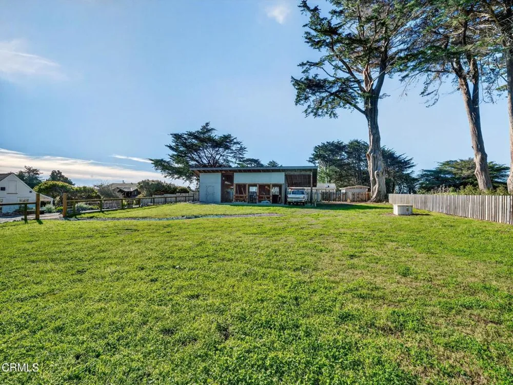 44900 Little Lake Road Mendocino, CA 95460