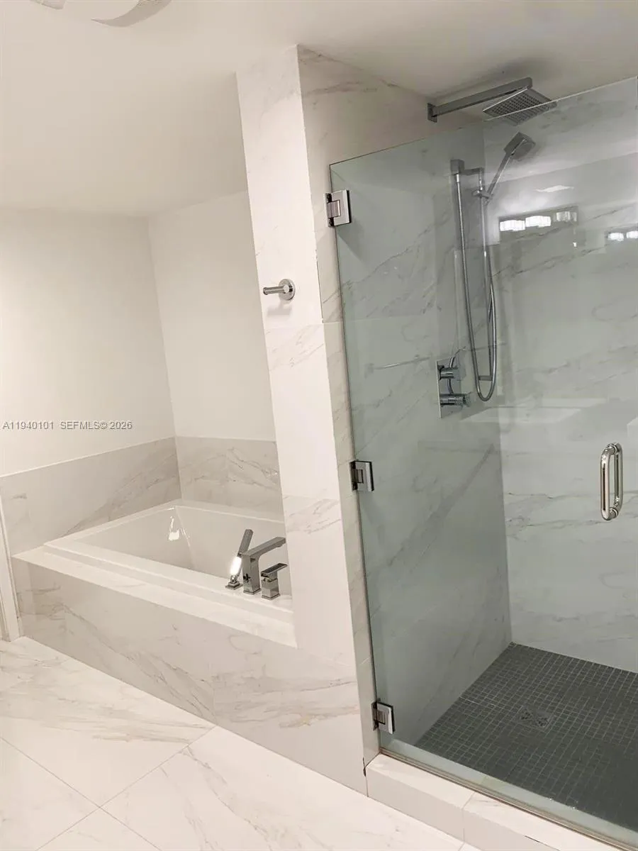 400 Sunny Isles Blvd #1120 Sunny Isles Beach, FL 33160
