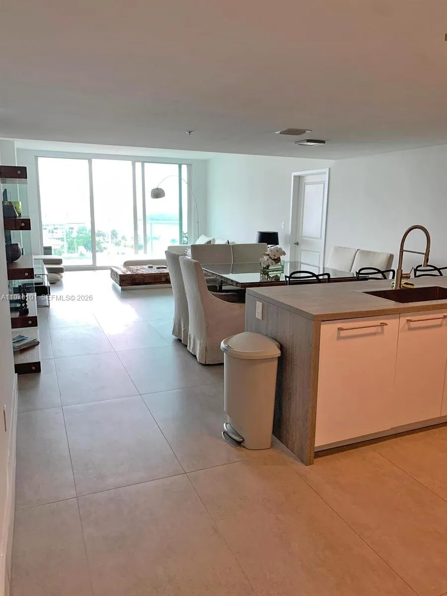 400 Sunny Isles Blvd #1120 Sunny Isles Beach, FL 33160
