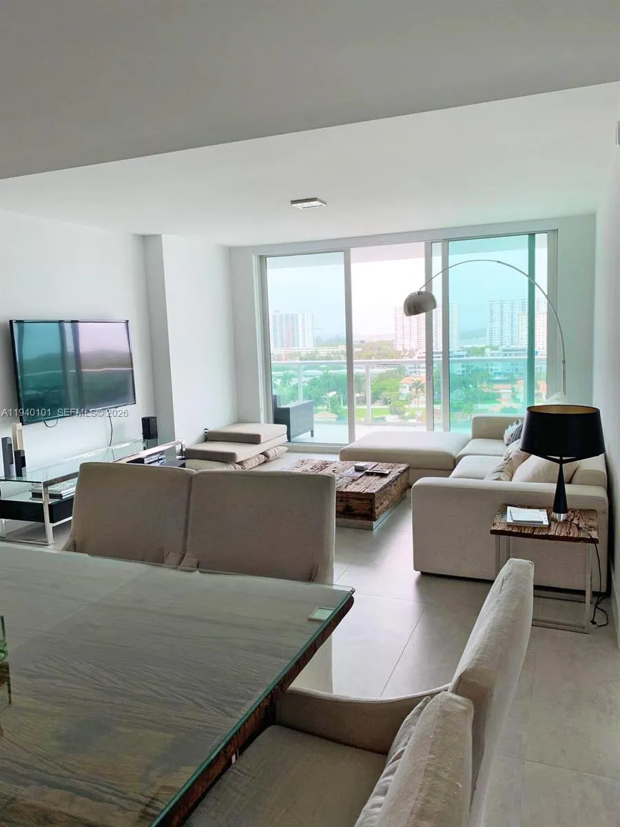 400 Sunny Isles Blvd #1120 Sunny Isles Beach, FL 33160