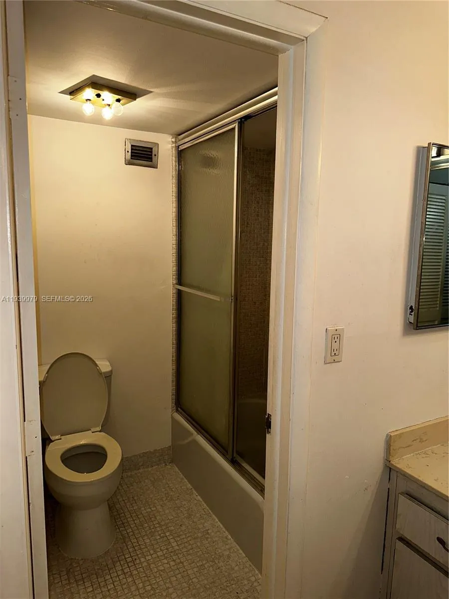 Address Not Shown Hollywood, FL 33019