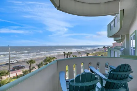 9420 Seawall Boulevard #501