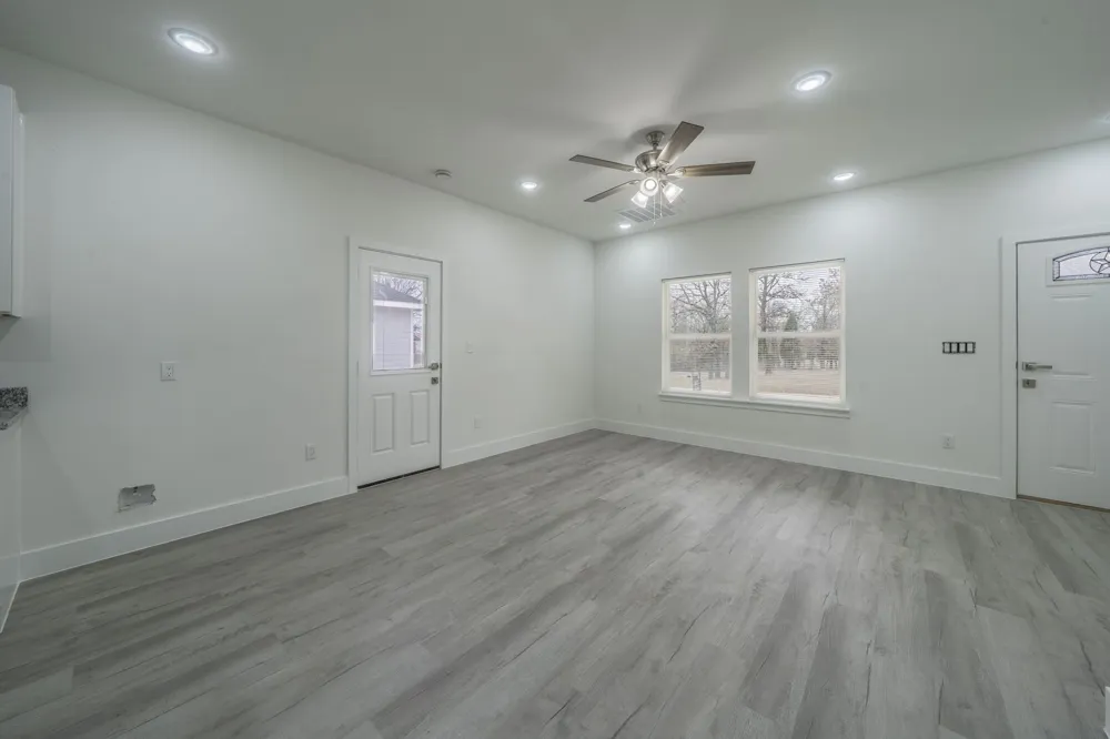 14955 Paladin Road Log Cabin, TX 75148