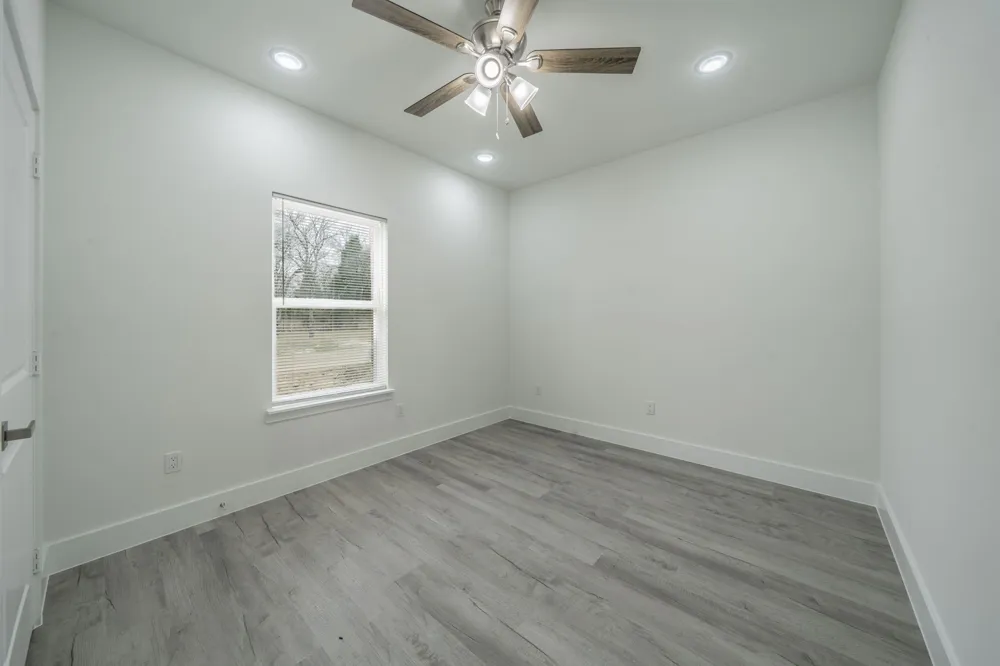 14955 Paladin Road Log Cabin, TX 75148