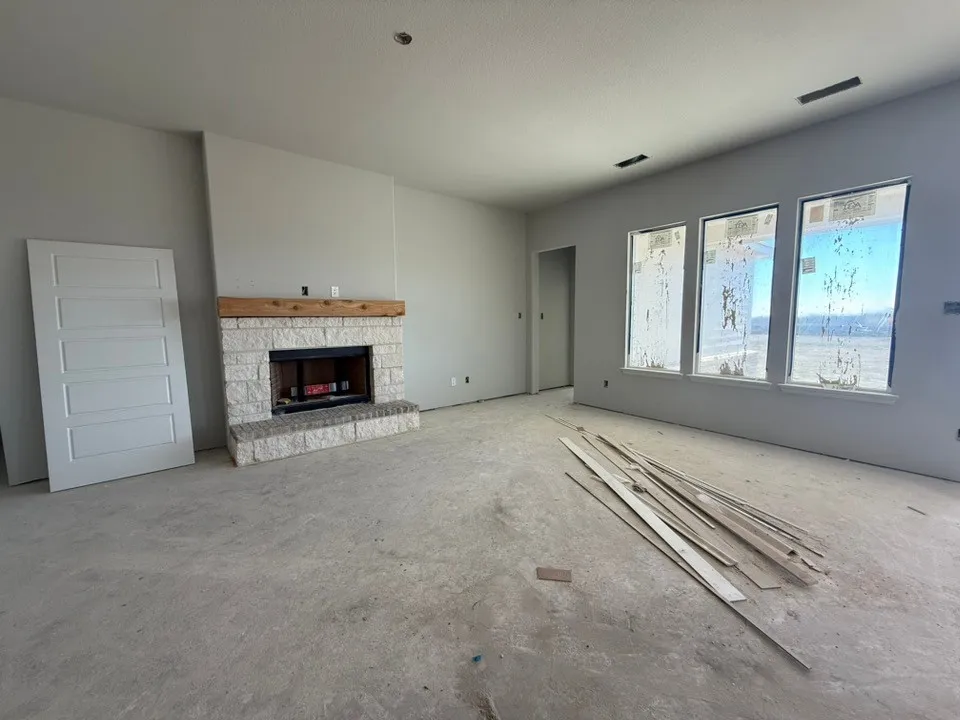 870 County Road 200 Valley View, TX 76272