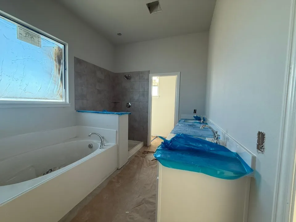 870 County Road 200 Valley View, TX 76272