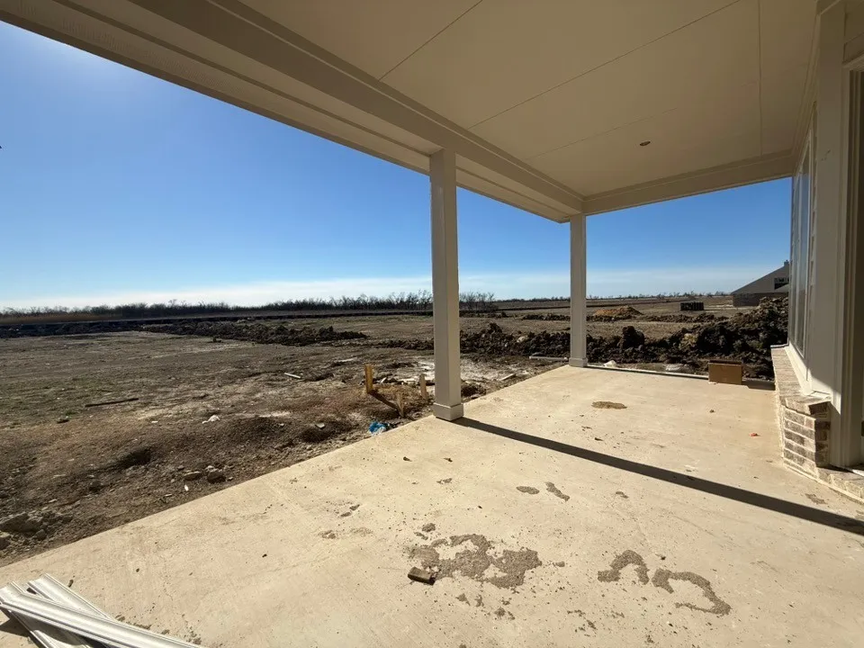 870 County Road 200 Valley View, TX 76272