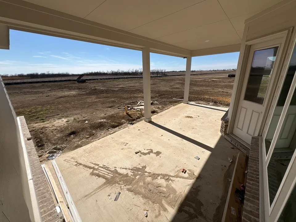 870 County Road 200 Valley View, TX 76272