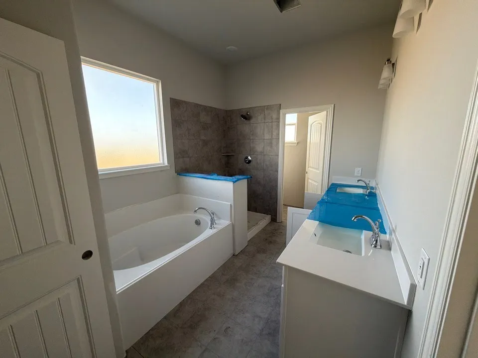 870 County Road 200 Valley View, TX 76272