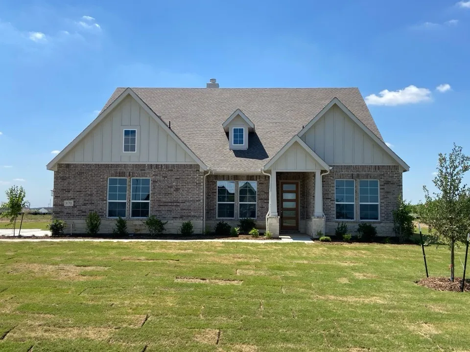 870 County Road 200 Valley View, TX 76272