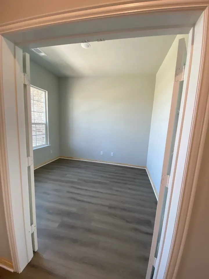 870 County Road 200 Valley View, TX 76272