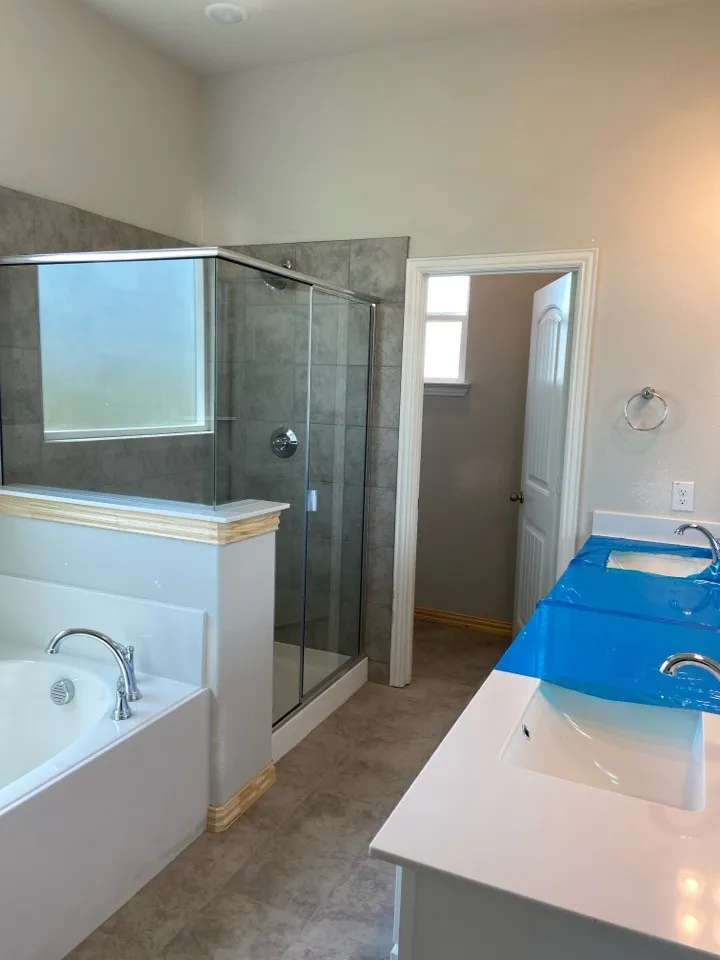 870 County Road 200 Valley View, TX 76272