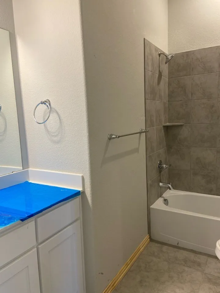 870 County Road 200 Valley View, TX 76272
