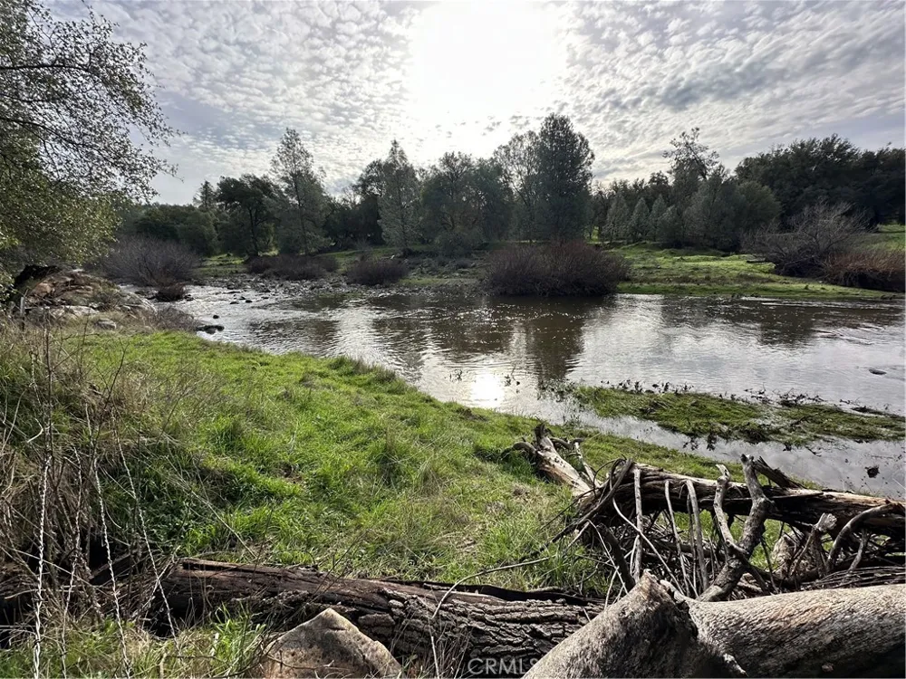 3224 Silver Bush Place Catheys Valley, CA 95306
