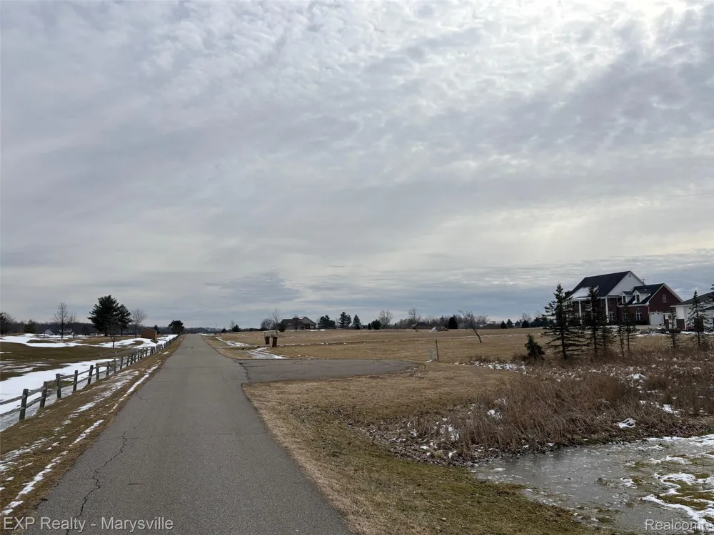 1 Putt-R Drive Mussey Township, MI 48014