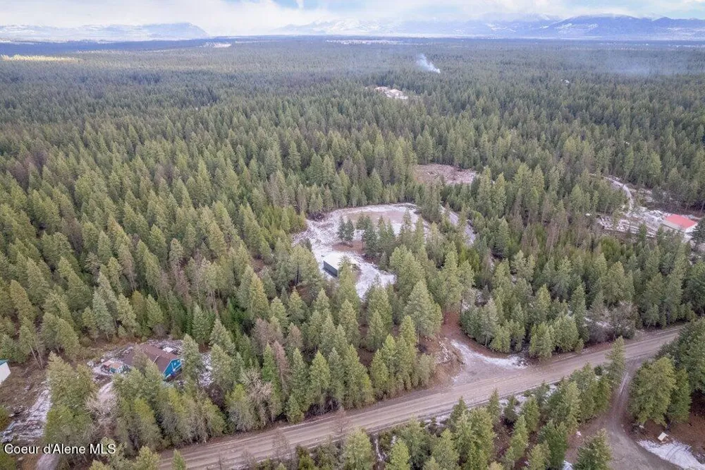 35430 St Joe Drive Spirit Lake, ID 83869