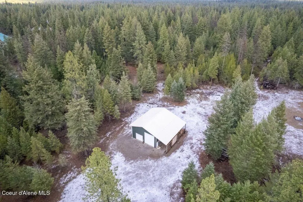 35430 St Joe Drive Spirit Lake, ID 83869