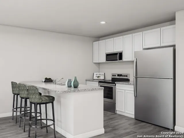139 Sutton Place Uvalde, TX 78801