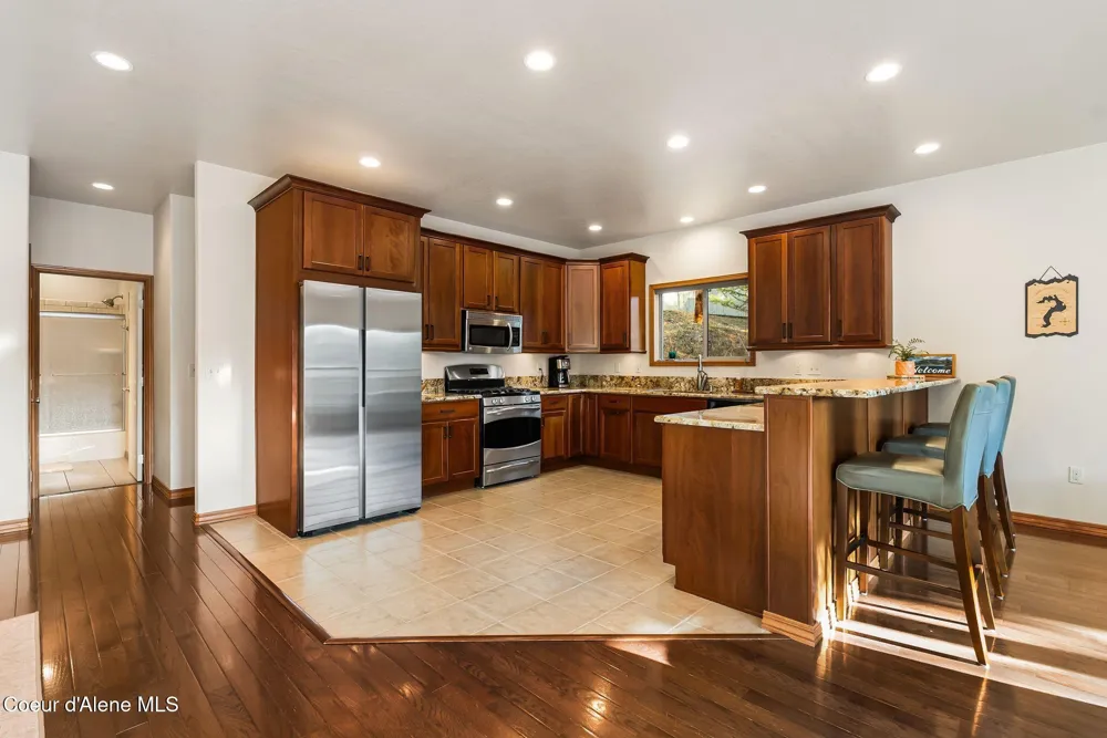 21 Midlake Drive Sagle, ID 83860