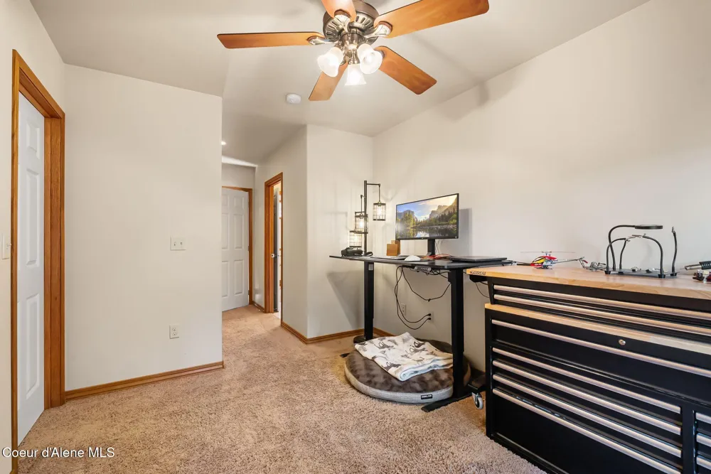 21 Midlake Drive Sagle, ID 83860