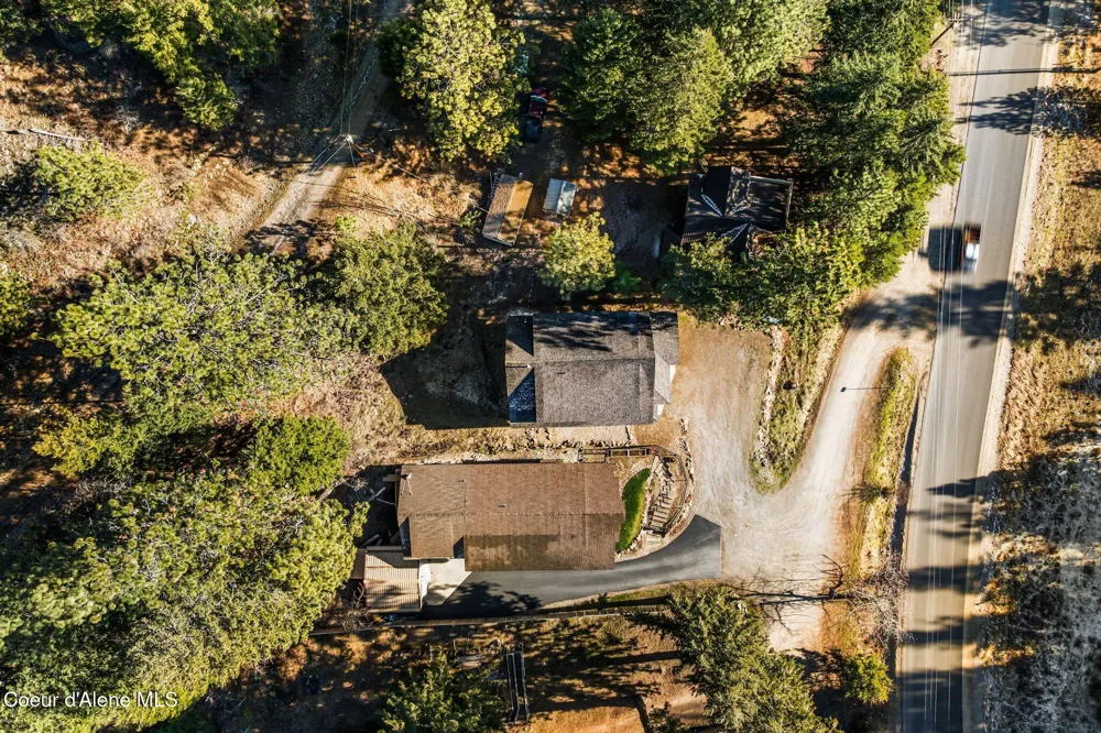 21 Midlake Drive Sagle, ID 83860