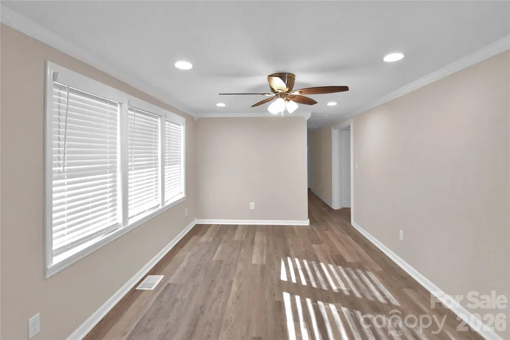 2823 JT Posse Drive Claremont, NC 28610