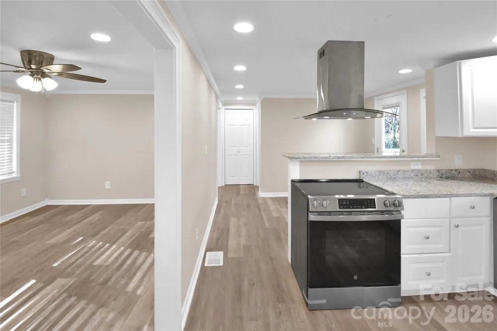 2823 JT Posse Drive Claremont, NC 28610