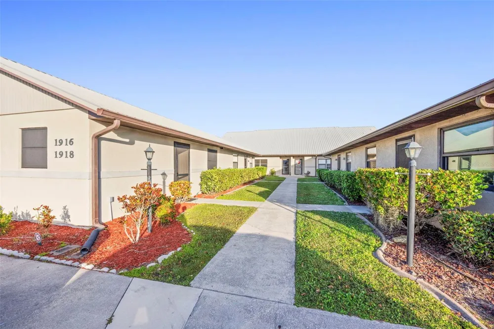 1916 VILLAWAY E Sebring, FL 33876